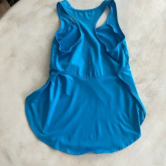 Set of Racerback Workout Tanks, XS, Fila, Amazon Basics - Picture 10 of 10